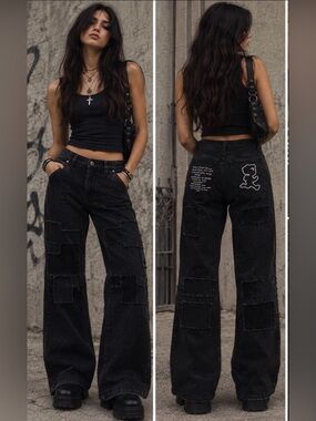 🚨 RARE / LIKE NEW 🚨 We The Street Kids Black Patchwork Baggy Jeans (Size 30)